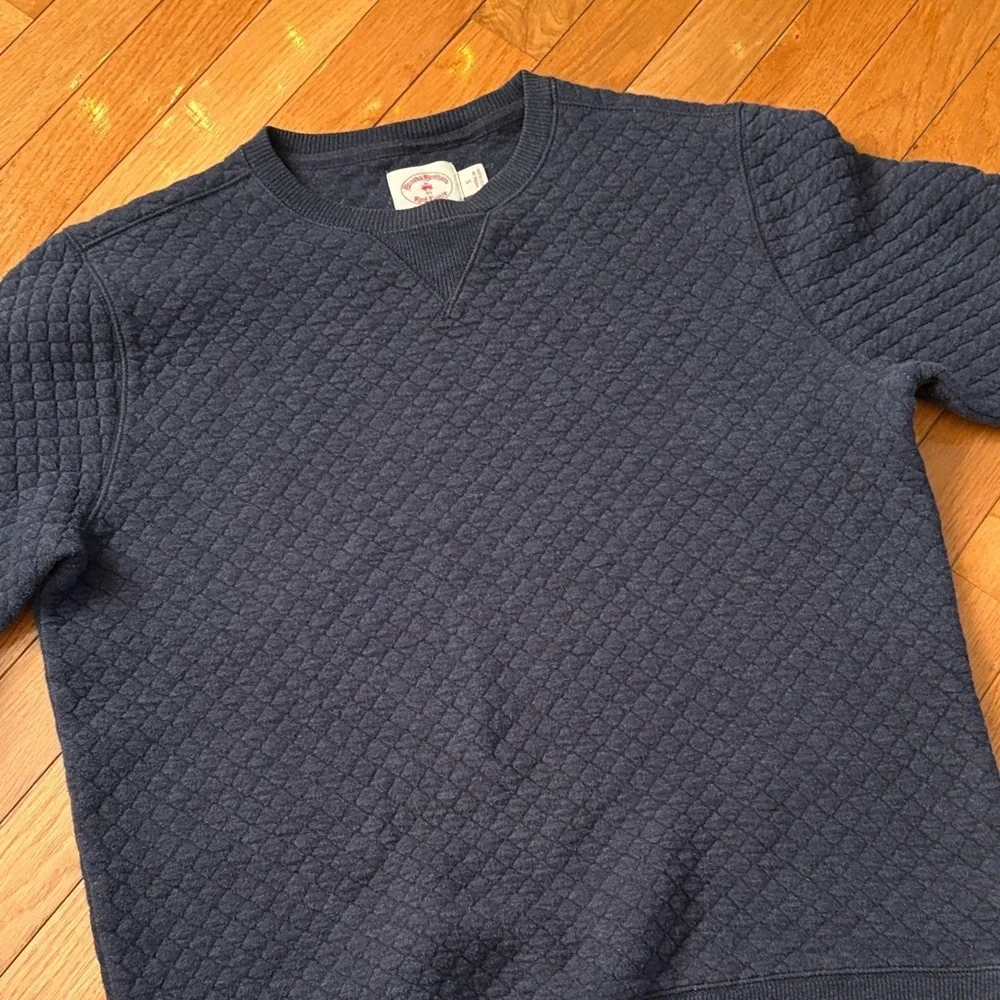Brooks Brothers Men's Dark Blue Quilted Crewneck Sweatshirt - Picture 8 of 8